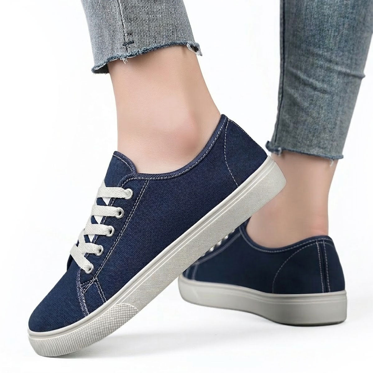 Women's Classic Canvas Trainers Corvine