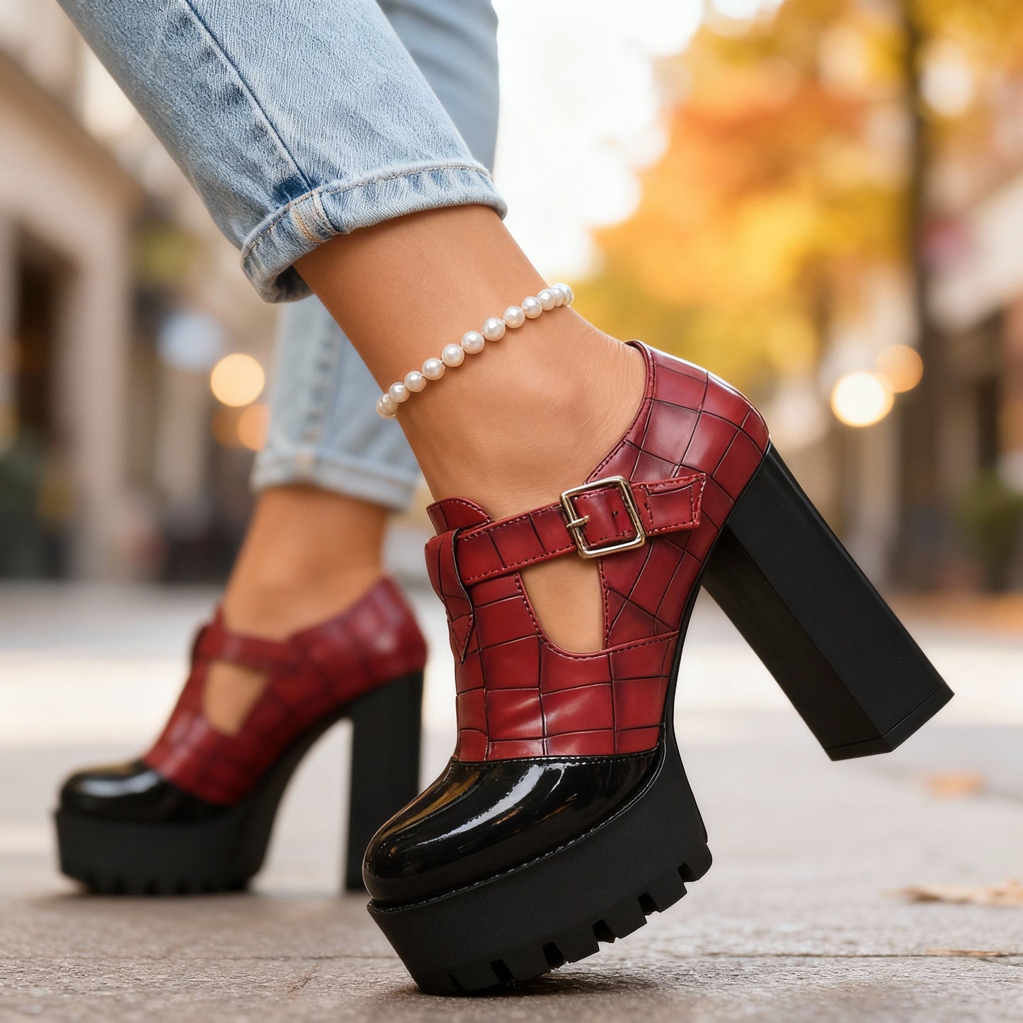 Women's Black Croc-Embossed Leather Block Heels Corvine