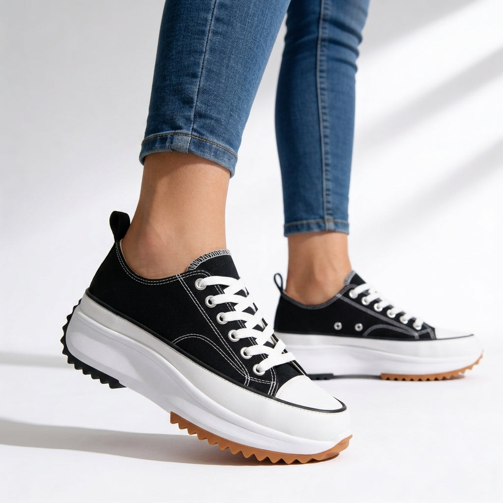 Women's Canvas Low-Top Platform Trainers Corvine