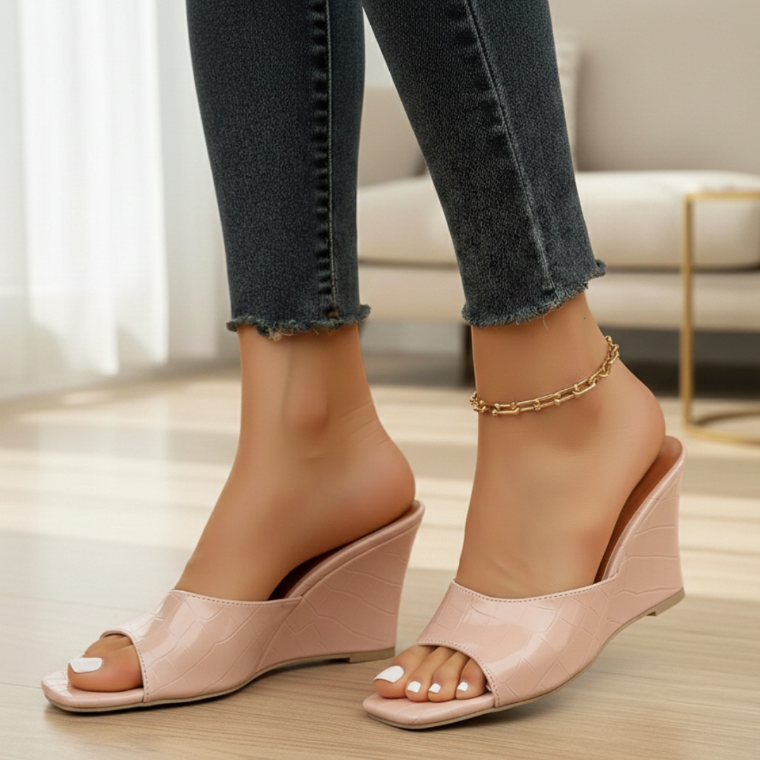 Women's Croc-Textured Slip-On Wedge Sandals Corvine