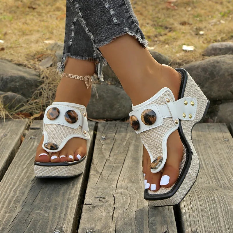 Women's Cushioned Synthetic Casual Sandals Corvine