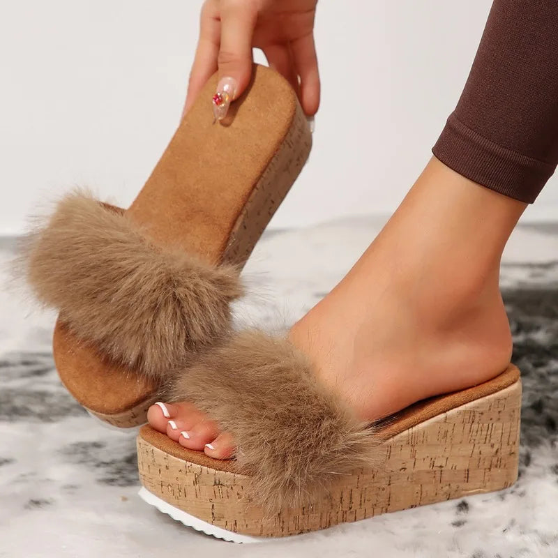 Women's Faux Fur Wedge Sandals Corvine