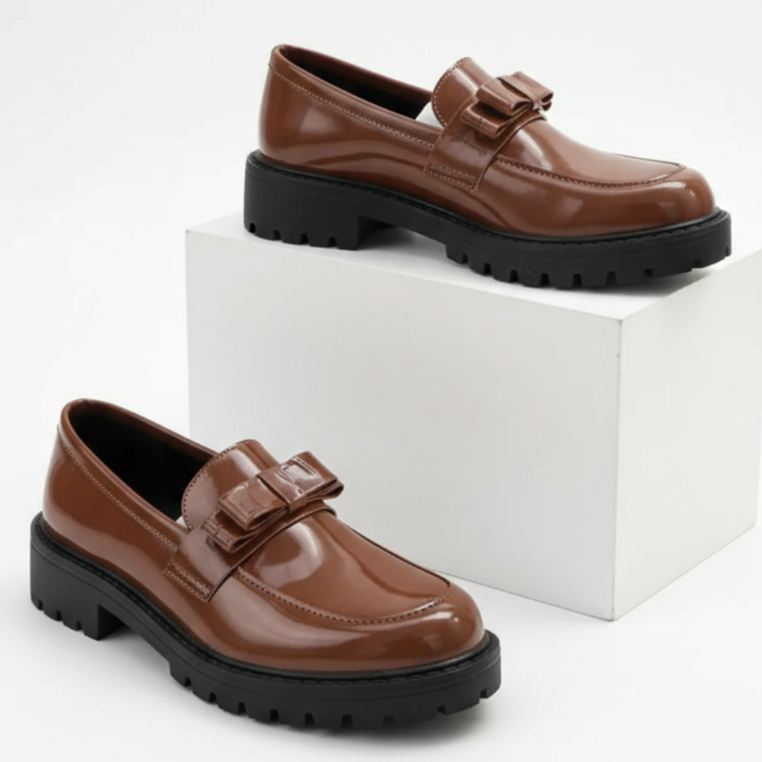 Women's Glossy Patent Leather Bow Loafers Corvine