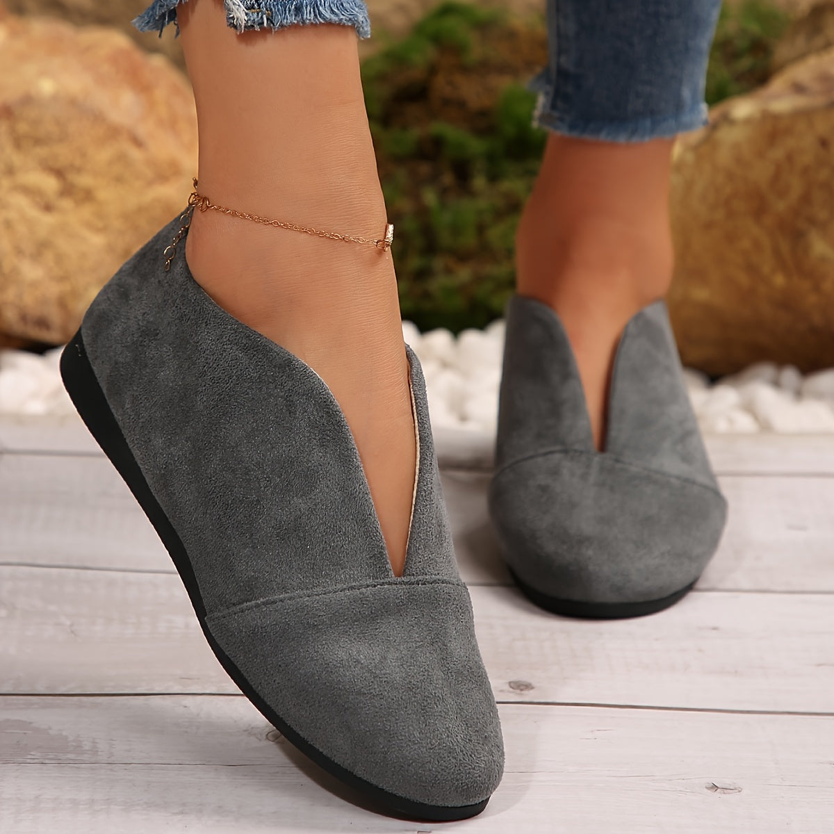 Women's Soft Faux-Suede Slip-On Shoes Corvine