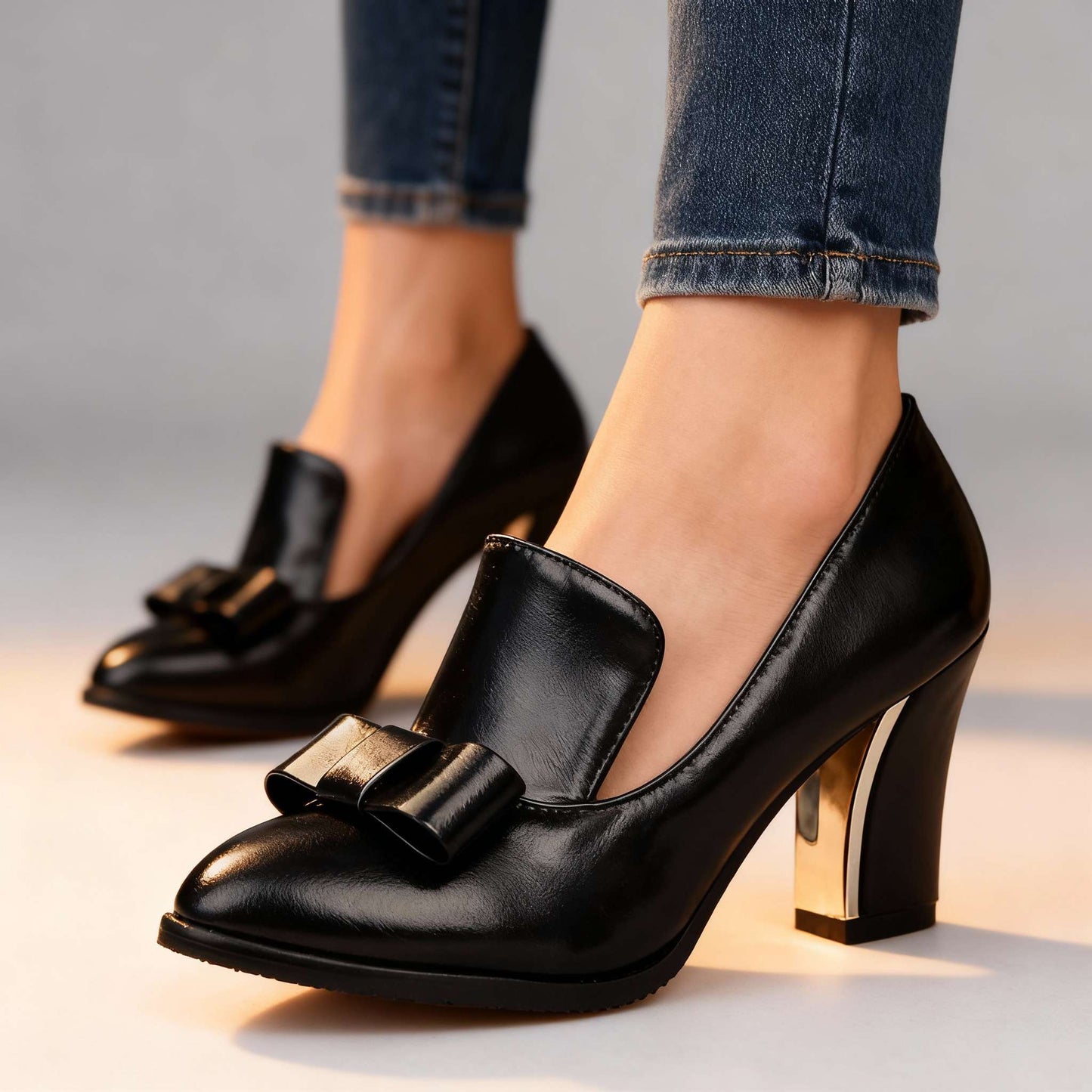 Women's White Bow Detail Heels Corvine